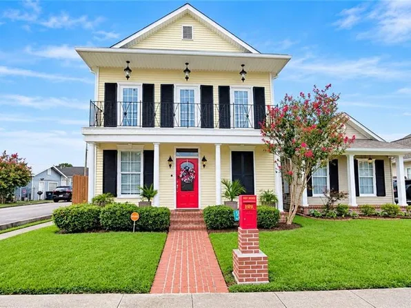 236 Fried St, Gretna, LA 70053