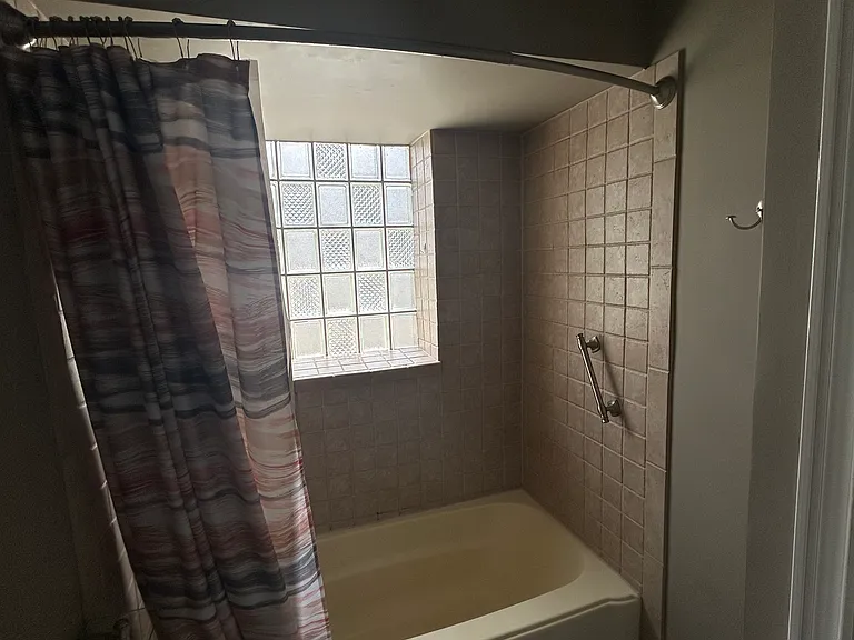 7521 Hoover Ave — Photo 11