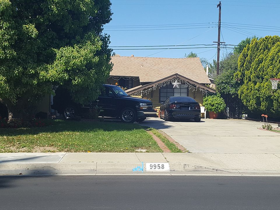 2nd image of 9958 Lindero Ave