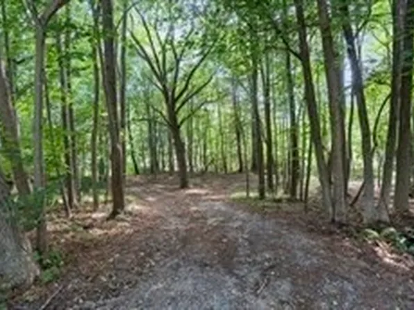 572 Foundry St, South Easton, MA 02375