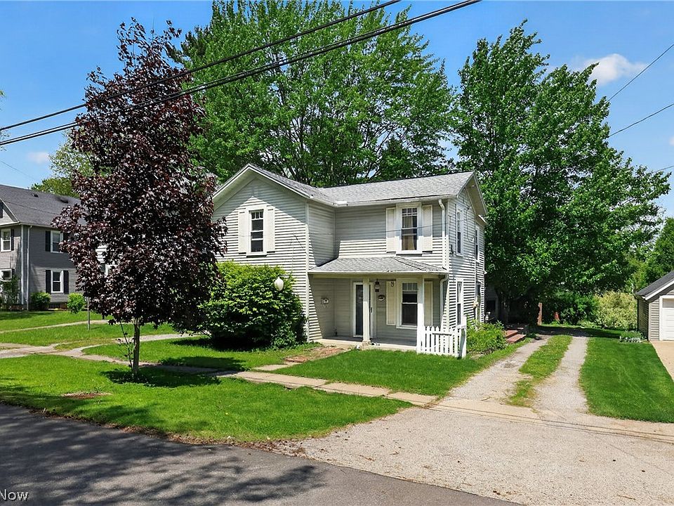 1st image of 104 Court St