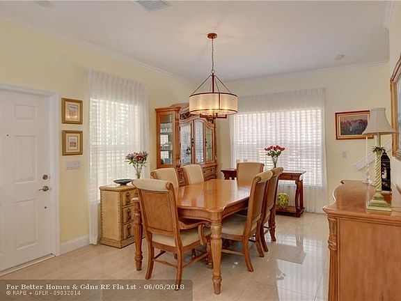 3rd image of 1239 NE 32nd St #6