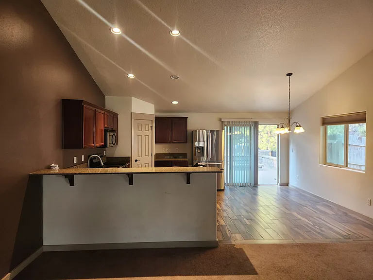 18928 River Woods Dr — Photo 15