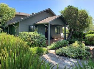 527 Mountain Rd, Laguna Beach, CA 92651