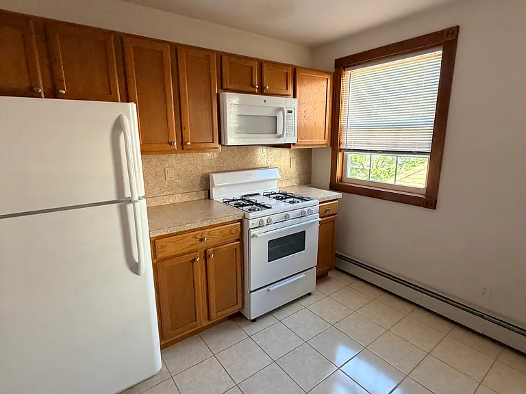 116 Bishop St #F — Photo 1