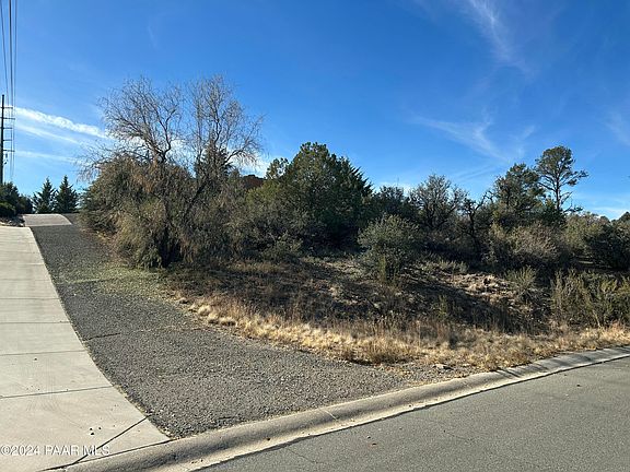 3rd image of 443 Golden Hawk Dr