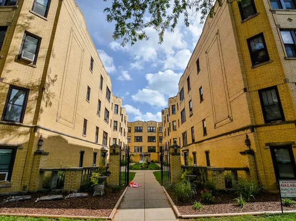 3819.5 N Greenview Ave, Chicago, IL