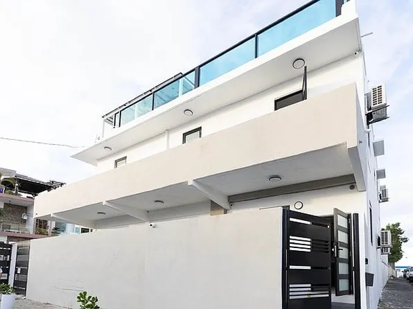 2061 Avenue I, San Juan, PR 00915