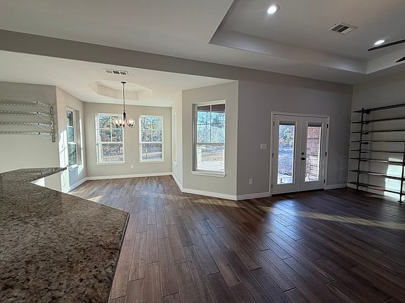 4th image of 224 County Road 4690
