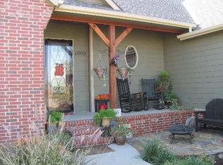 1003 Myles Ct, Wellington, KS 67152
