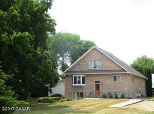 27321 490th Ave, Morris, MN 56267
