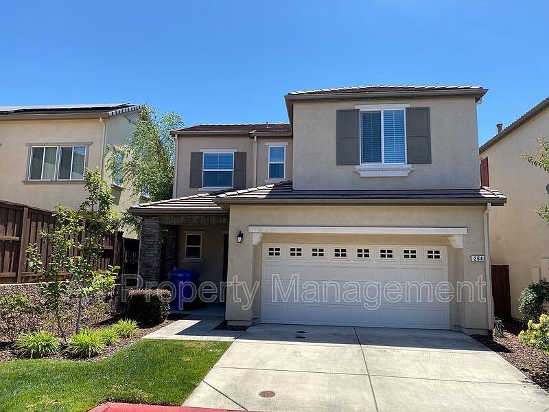 1st image of 264 Barnhill Dr