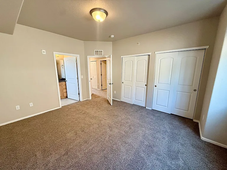5551 W 29th St #3711 — Photo 11