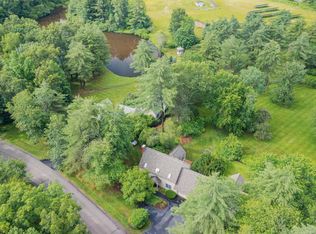 12 Stratham Grn, Stratham, NH 03885