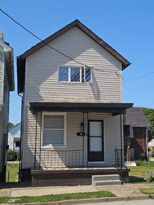 113 S 13th St, Jeannette, PA, 15644