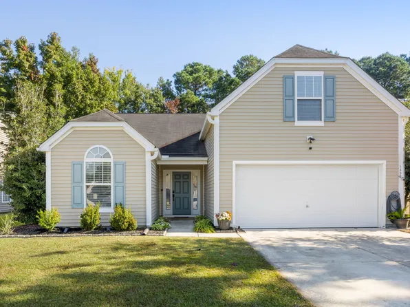 1352 Palm Cove Dr, Charleston, SC 29492