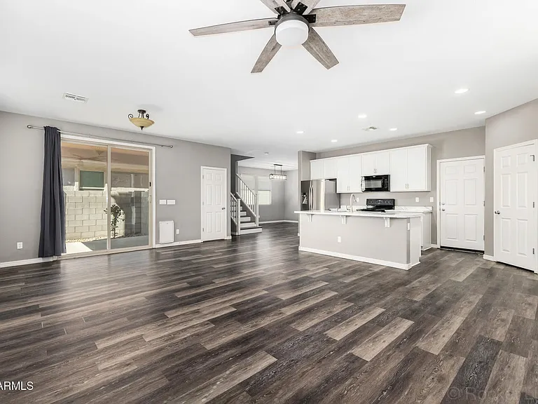 10839 E Calypso Ave — Photo 2