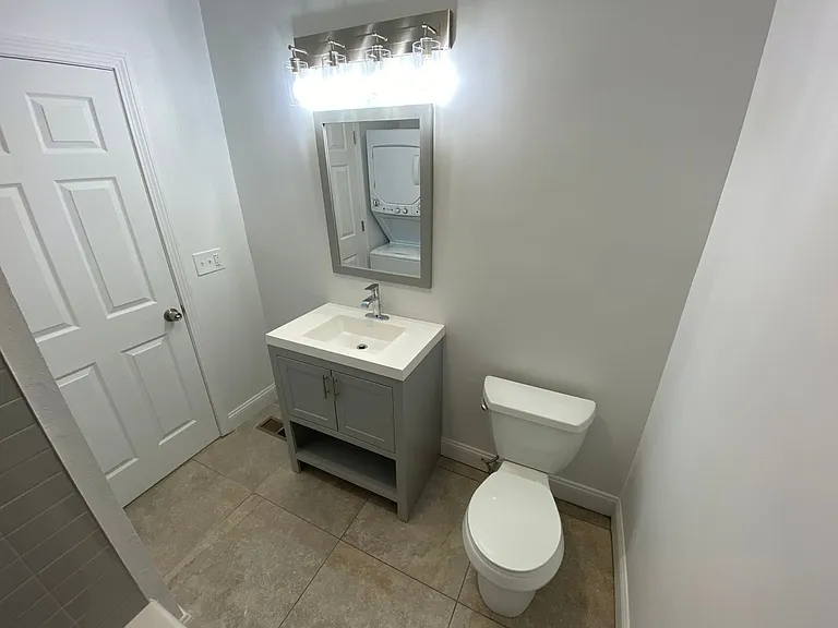131 Bristol St #1 — Photo 19