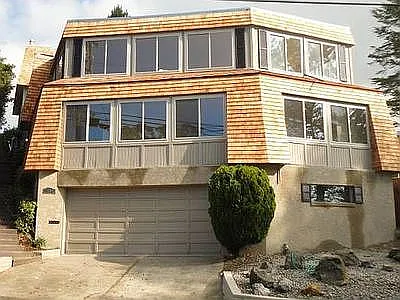 8190 Terrace Dr photo 1
