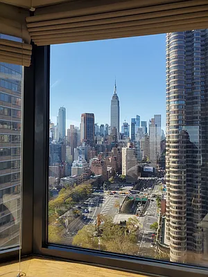 Sold by Yoram Adin, LREB | media 41