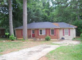 2197 Knoll Dr, Decatur, GA 30032