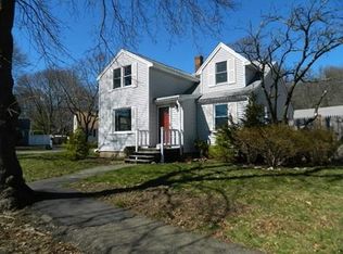 2 Foster Dr, Beverly, MA 01915