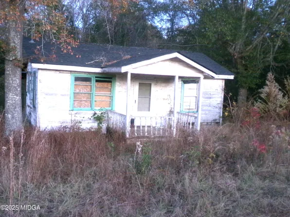 58 Strawberry Rd, Dry Branch, GA 31020