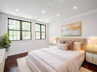 877 Greene Ave #1, Brooklyn, NY 11221