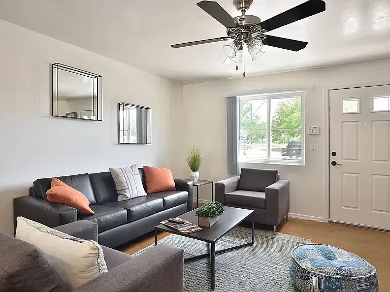 Sahuaro Point Villas — Photo 4
