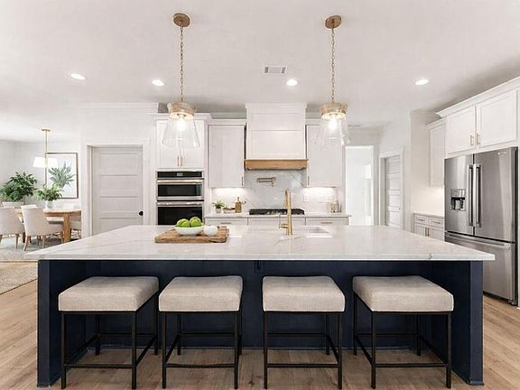 5th image of 9220 Waldrip Rd