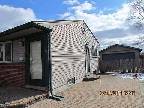 3rd image of 11638 Diehl Dr