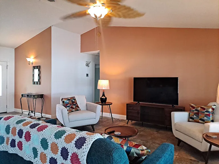 3208 Royal Palm Dr — Photo 8