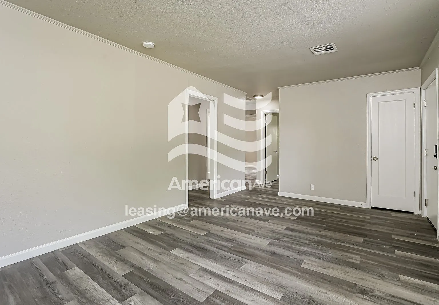 2 bed, 1.0 bath, 816 sqft, $917 — Photo 4