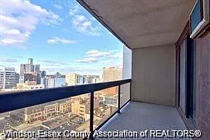 150 Park St W #1806 — Photo 16