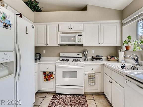 4th image of 7729 Rockfield Dr