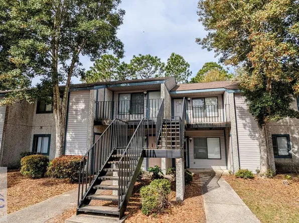 910-18 Brett Dr, Hinesville, GA 31313
