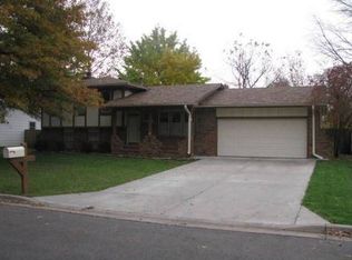 1013 E Hackberry Rd, Derby, KS 67037