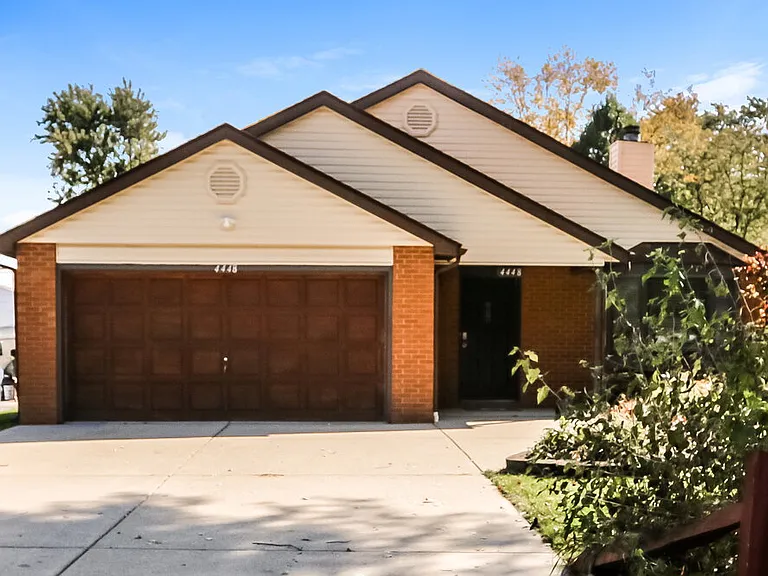 4448 Charlotte Rd — Photo 1