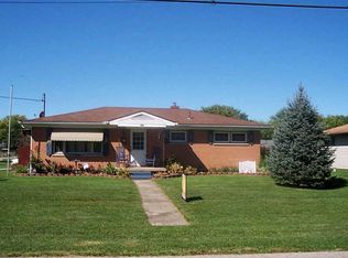 821 Geron Dr, Springfield, OH 45505