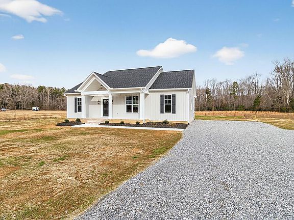 2nd image of 2884 Black Stump Rd