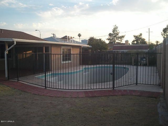 1st image of 2040 W Palo Verde Dr