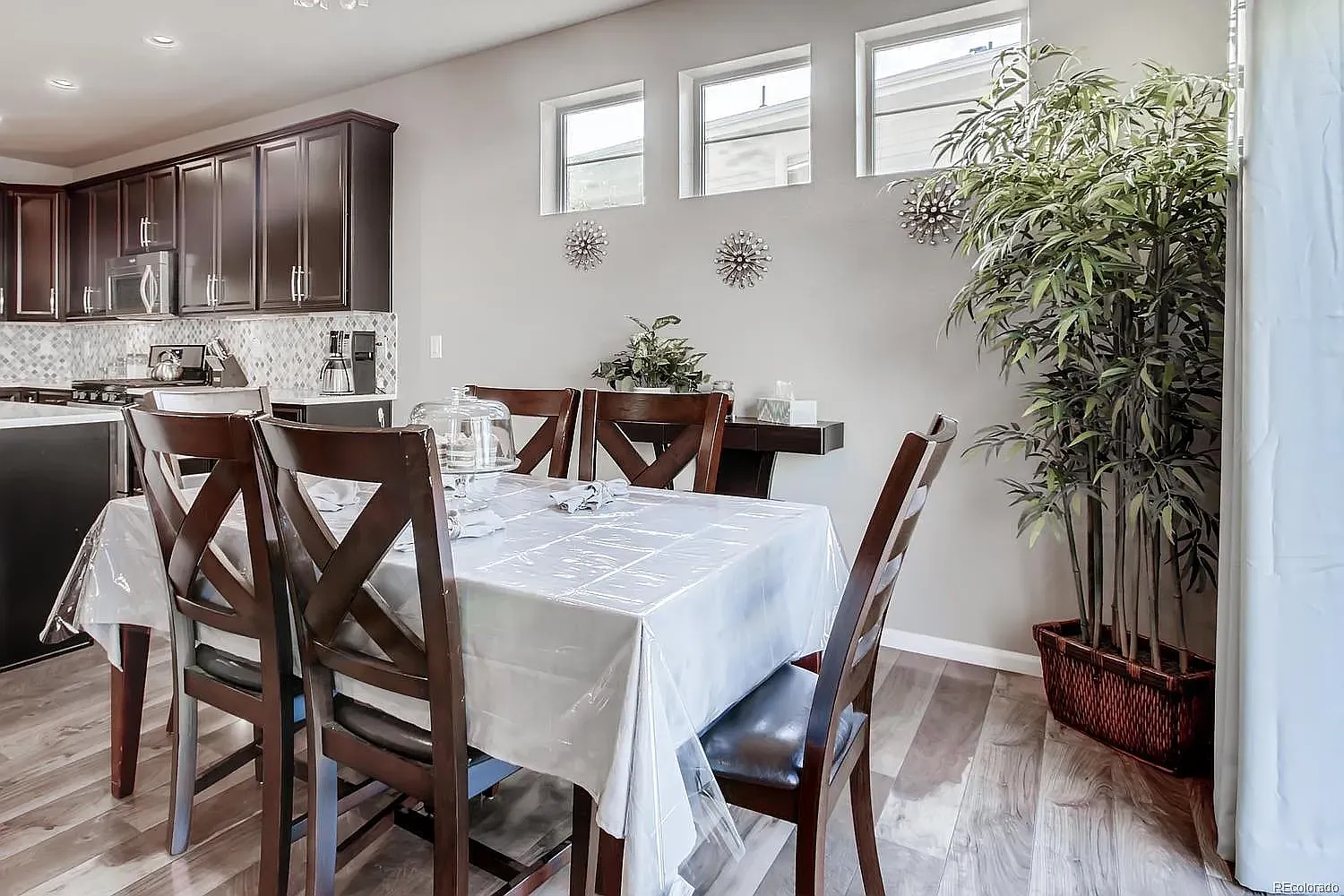 4 bed, 3.5 bath, 2900 sqft, $3,499 — Photo 3