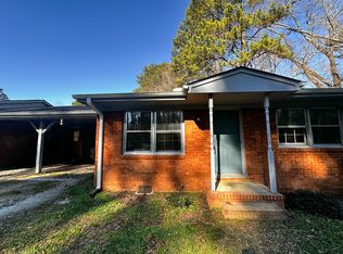 622 Maple Ln, Raleigh, NC 27603