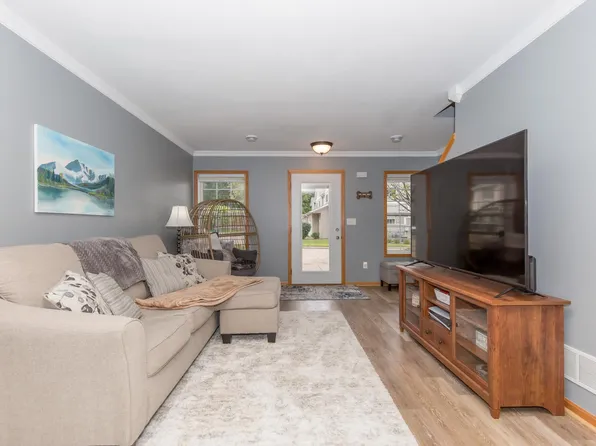 1890 Fisher Way Unit D, River Falls, WI 54022