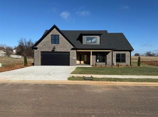 1020 Paddlers Way, Alvaton, KY 42122