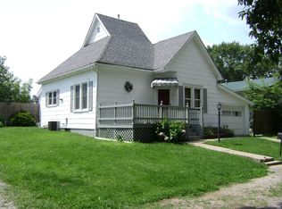 913 Cleveland St, Bicknell, IN 47512