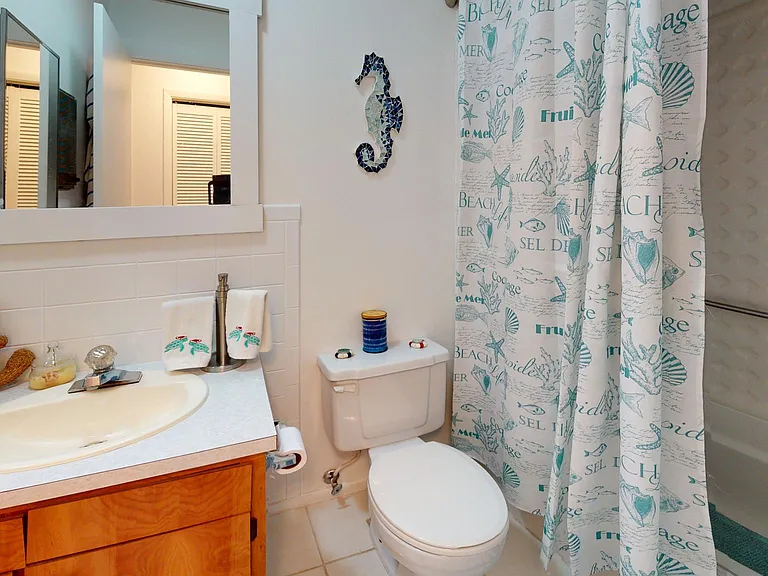 2nd bathroom