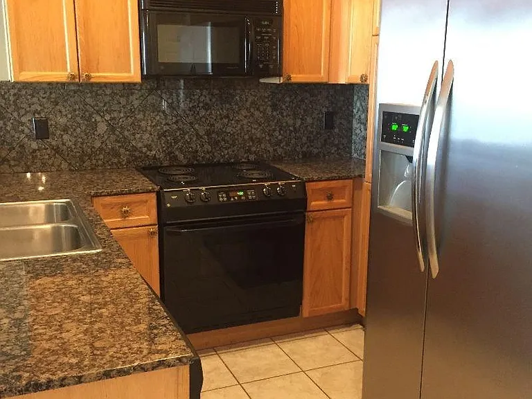 2918 Ranch Road 620 N #W-214 — Photo 1