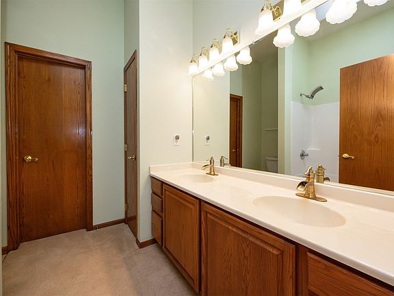 5th image of 6517 Barton Ct