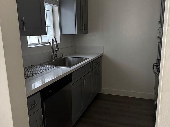 2nd image of 4511 Colbath Ave APT 117